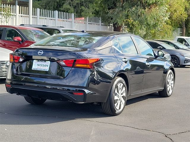 2025 Nissan Altima S