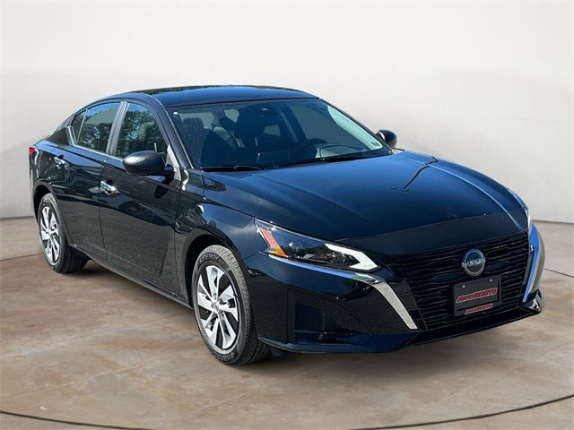 2025 Nissan Altima S