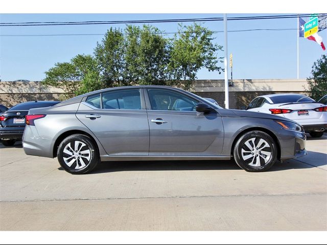 2025 Nissan Altima S