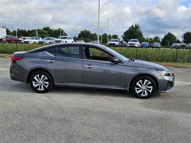 2025 Nissan Altima S
