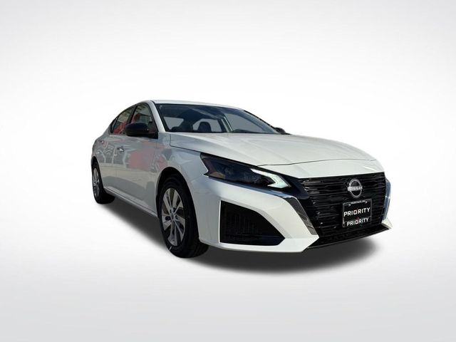 2025 Nissan Altima S
