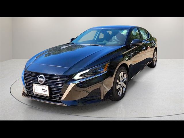 2025 Nissan Altima S