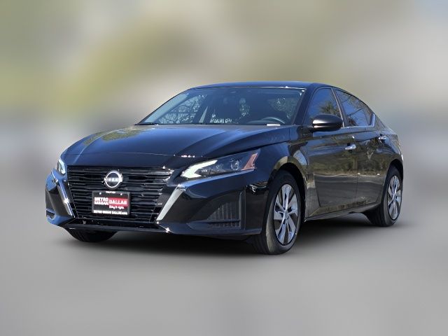 2025 Nissan Altima S