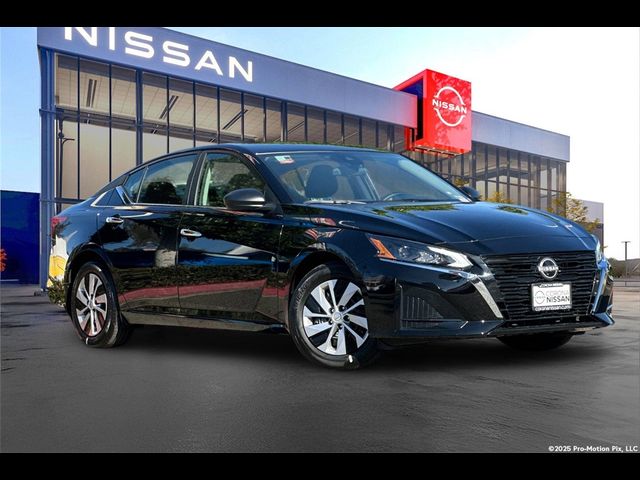 2025 Nissan Altima S