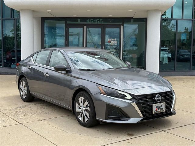 2025 Nissan Altima S