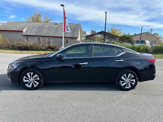 2025 Nissan Altima S