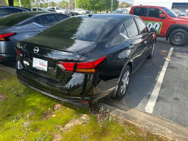 2025 Nissan Altima S