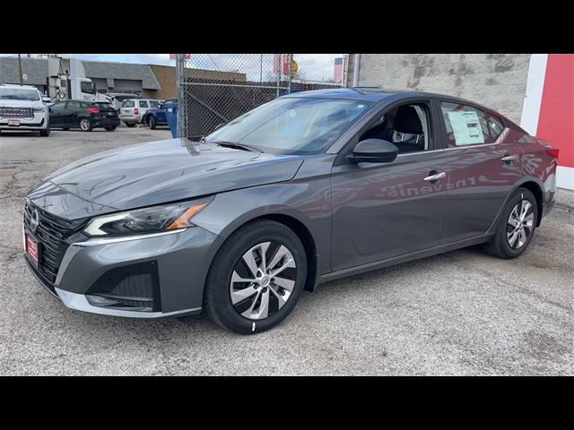 2025 Nissan Altima S