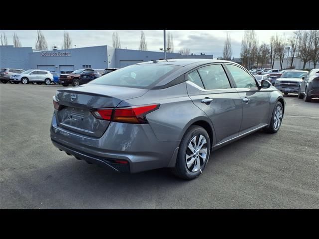 2025 Nissan Altima S