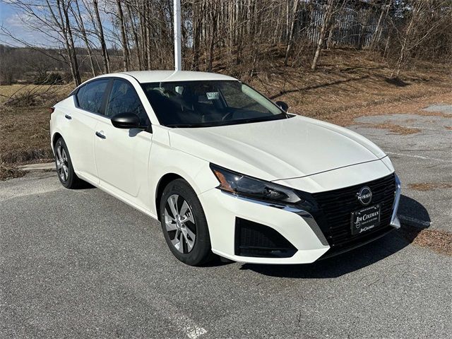 2025 Nissan Altima S