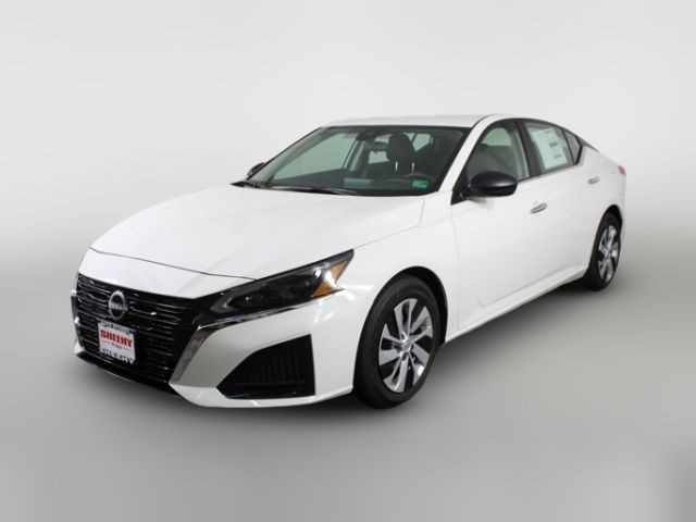 2025 Nissan Altima S