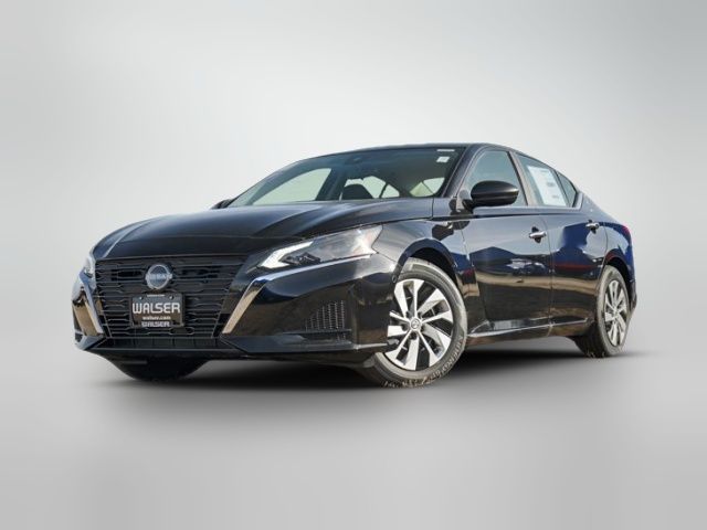 2025 Nissan Altima S