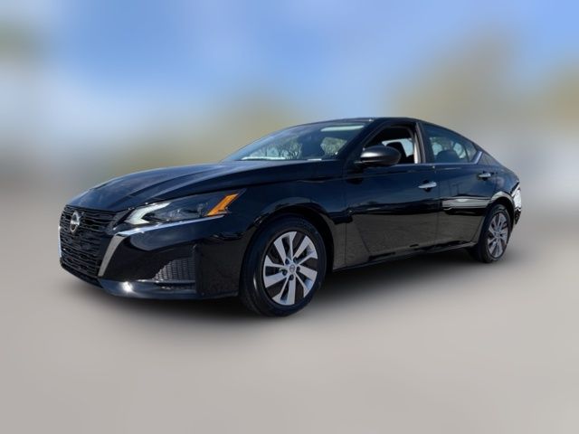 2025 Nissan Altima S