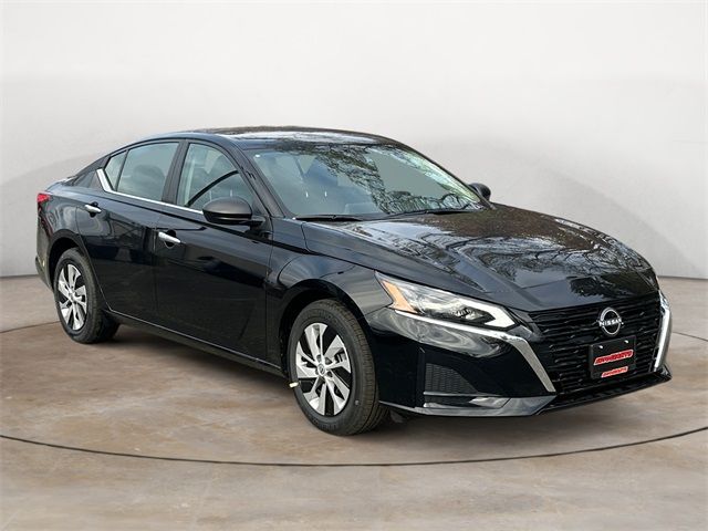 2025 Nissan Altima S