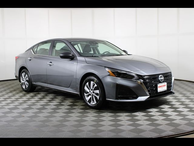 2025 Nissan Altima S