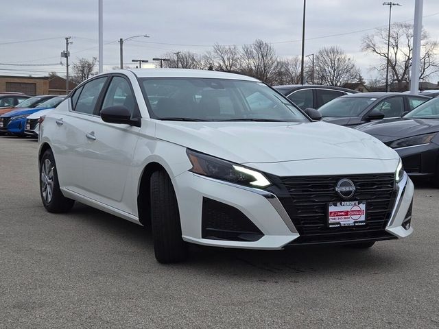 2025 Nissan Altima S