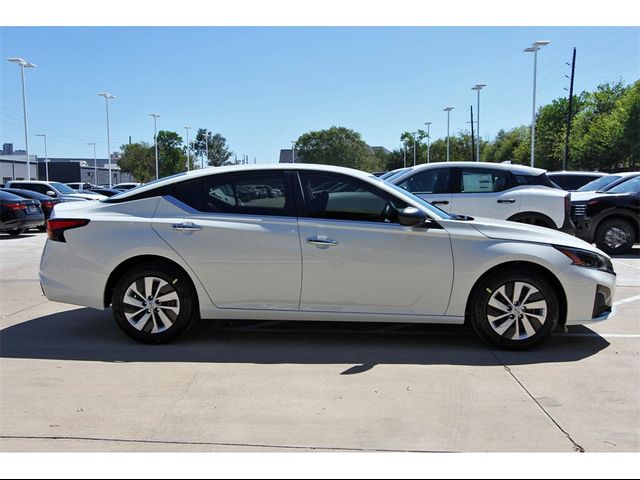 2025 Nissan Altima S