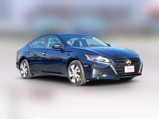 2025 Nissan Altima S