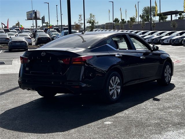 2025 Nissan Altima S