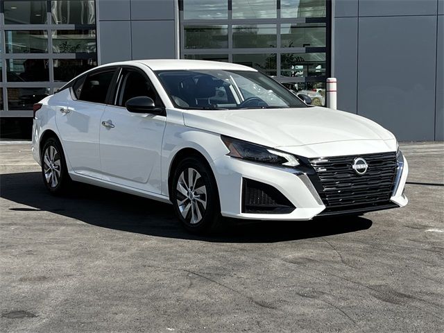 2025 Nissan Altima S
