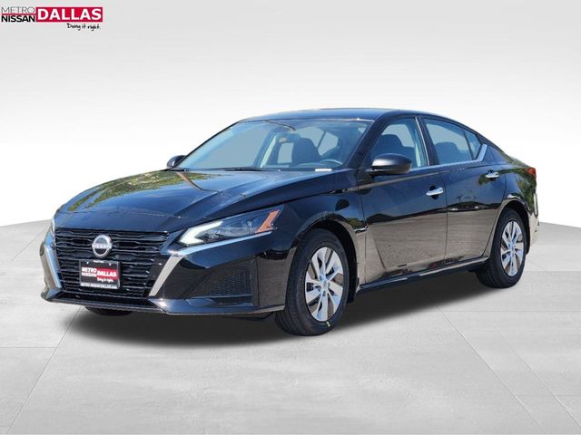 2025 Nissan Altima S