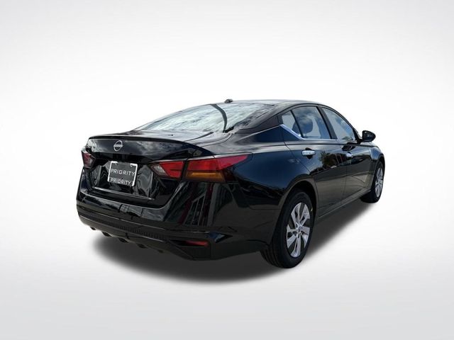 2025 Nissan Altima S