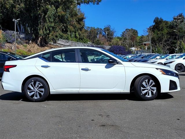 2025 Nissan Altima S