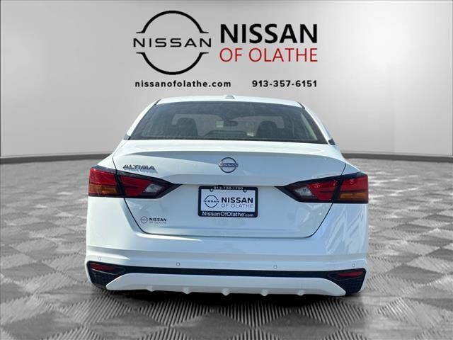 2025 Nissan Altima S