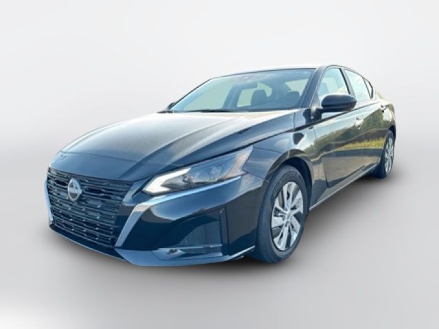 2025 Nissan Altima S