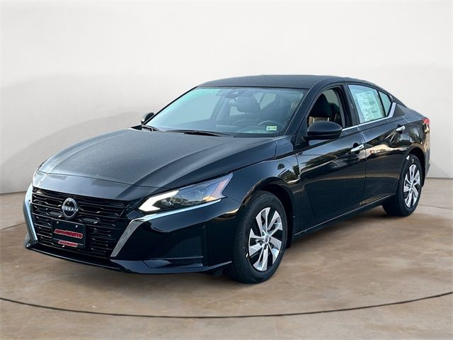 2025 Nissan Altima S