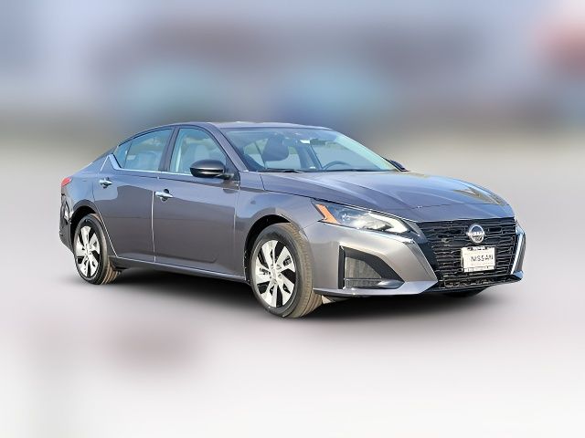 2025 Nissan Altima S