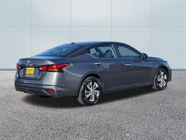 2025 Nissan Altima S