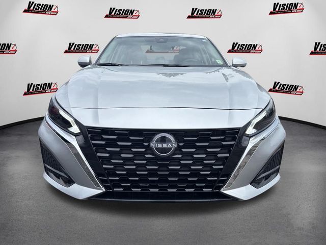 2025 Nissan Altima SL