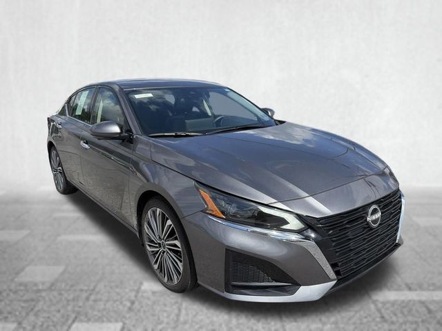 2025 Nissan Altima SL