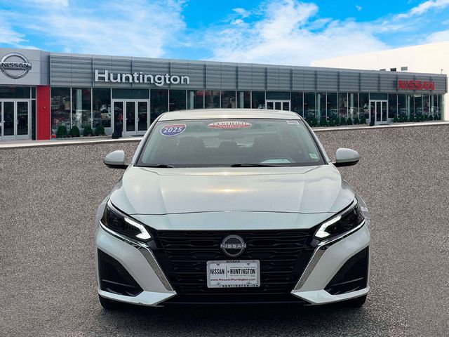 2025 Nissan Altima SL