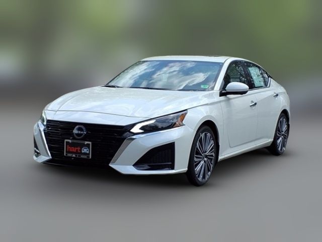 2025 Nissan Altima SL