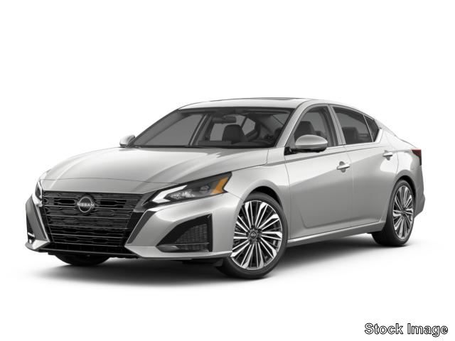 2025 Nissan Altima SL