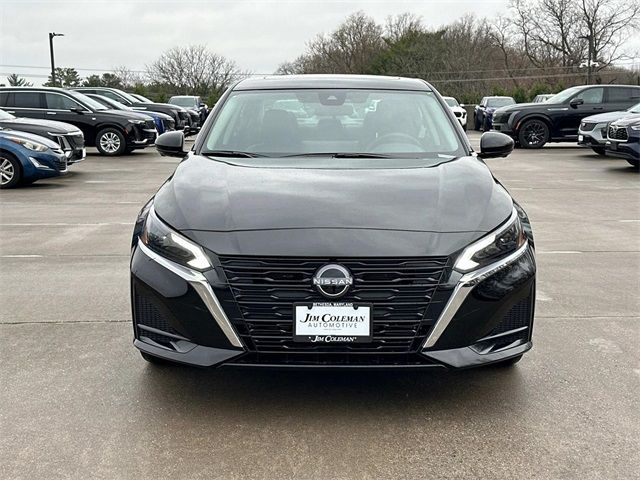 2025 Nissan Altima SL