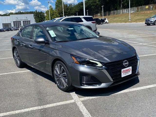 2025 Nissan Altima SL