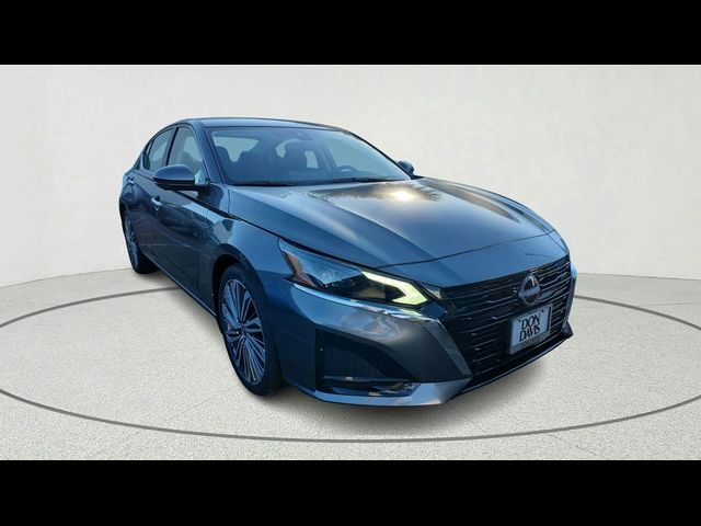 2025 Nissan Altima SL