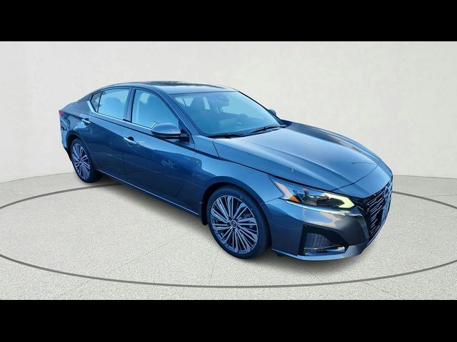 2025 Nissan Altima SL