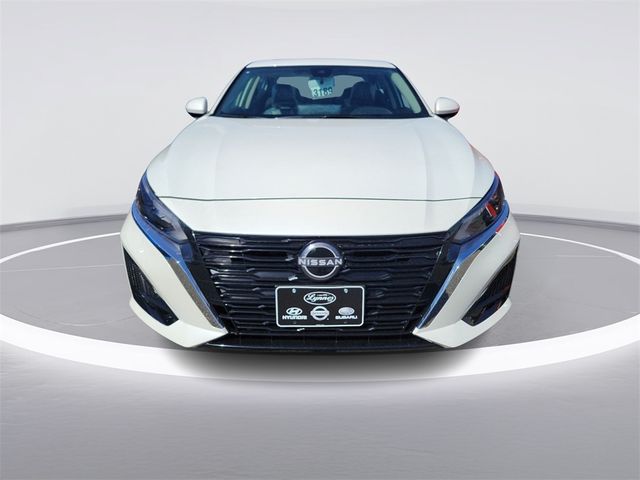 2025 Nissan Altima SL