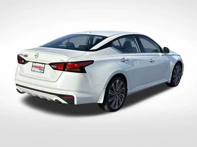 2025 Nissan Altima SL