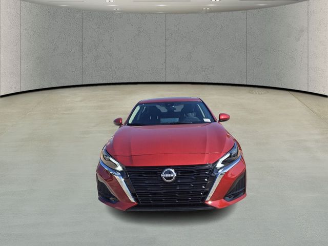 2025 Nissan Altima SL