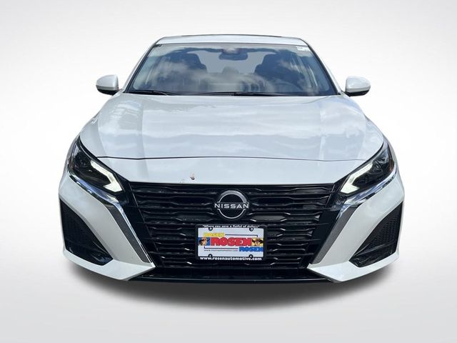 2025 Nissan Altima SL