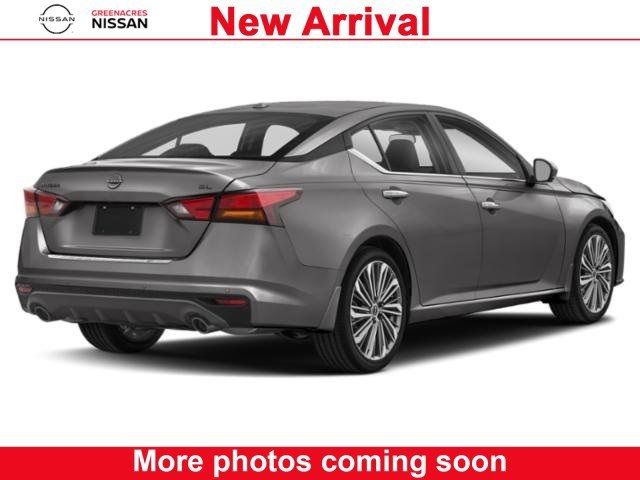 2025 Nissan Altima SL