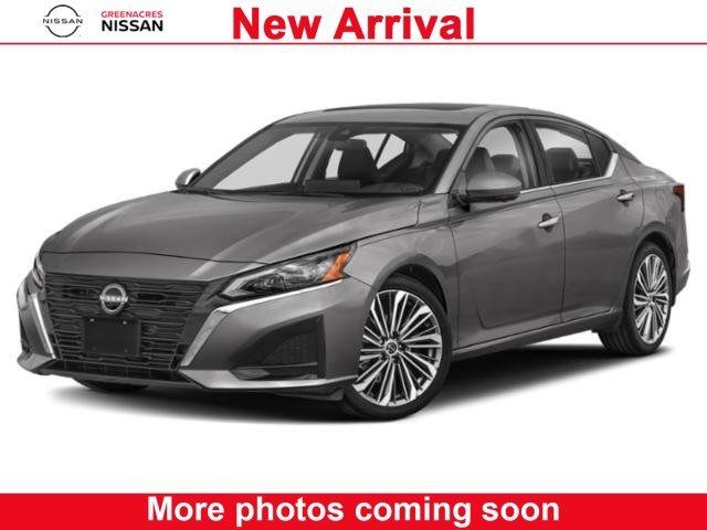 2025 Nissan Altima SL