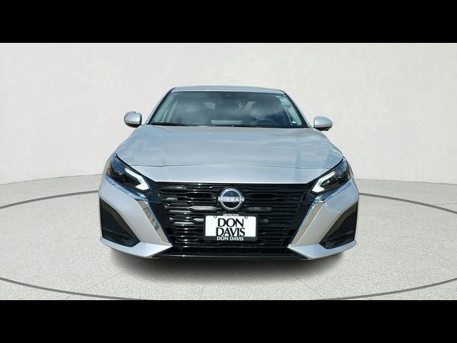 2025 Nissan Altima SL