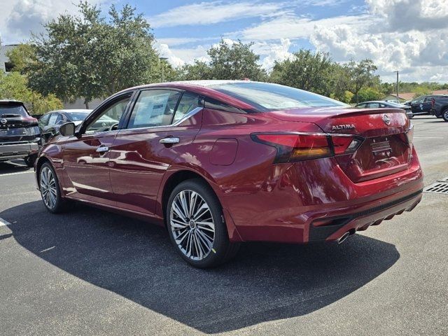 2025 Nissan Altima SL