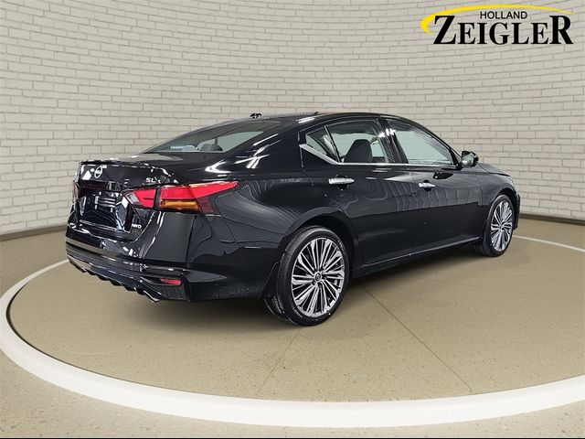 2025 Nissan Altima SL